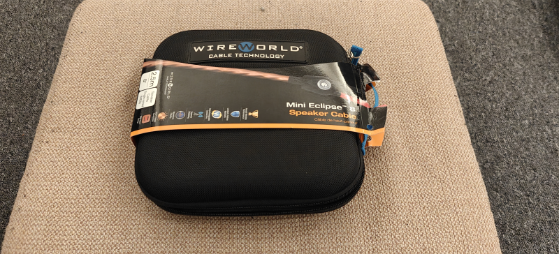 Wire World Mini Eclipse 8, 2.5m speaker cable Wire World Mini Eclipse 8, 2.5m speaker cable - Bild 2 av 3
