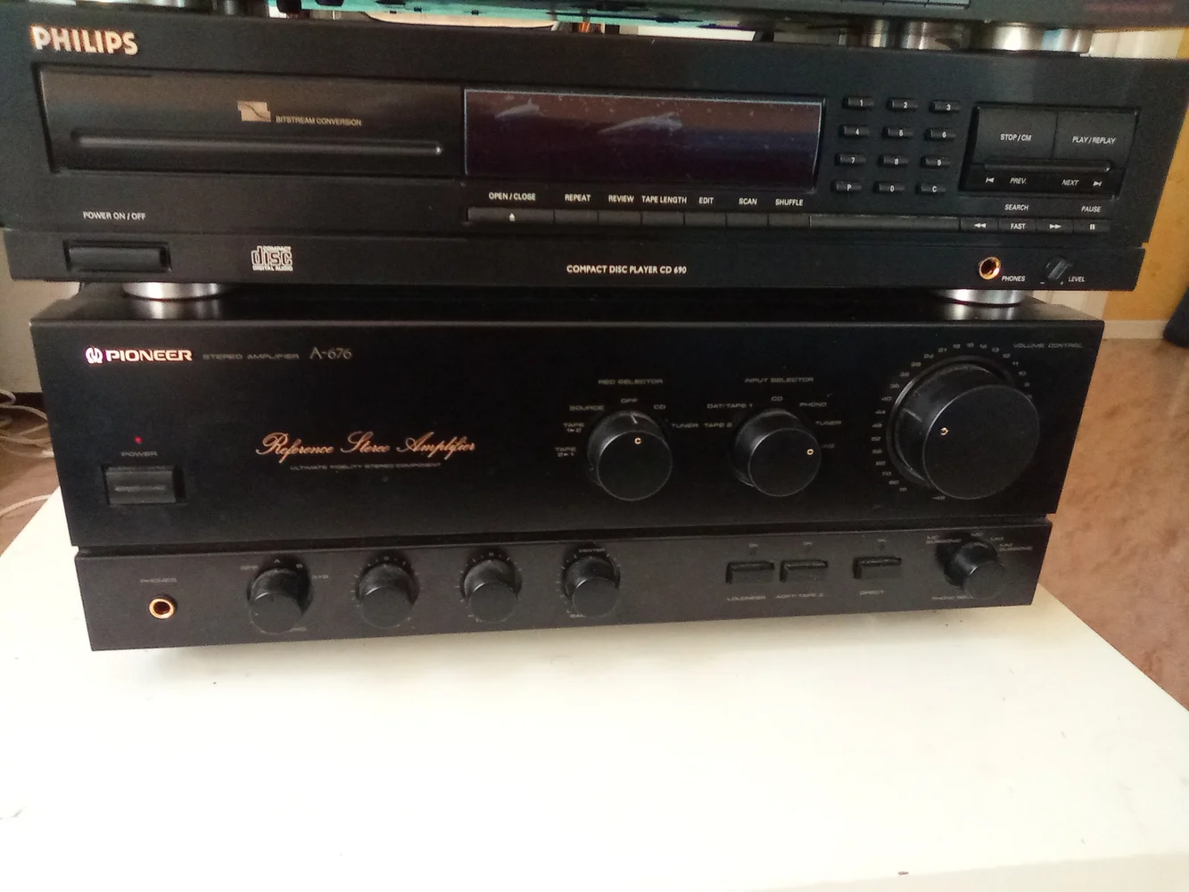 Pioneer A-676