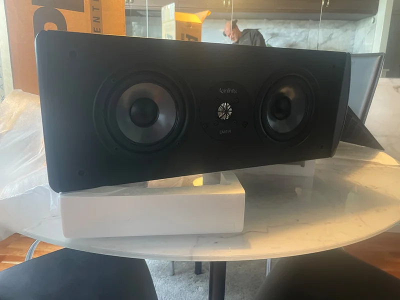 Infinity kappa center R - Bild 2 av 3