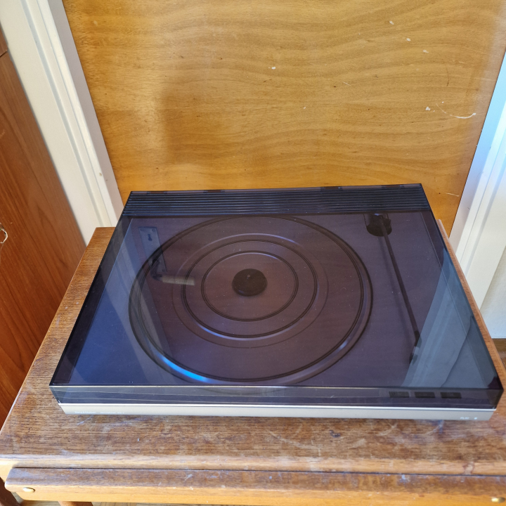 Bang & Olufsen RX2