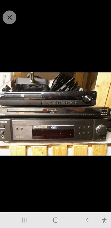 3 Dvdspelare saknar fj&auml;rr - Bild 1 av 1