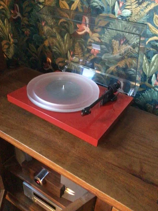 Pro-ject Debut Carbon Esprit
