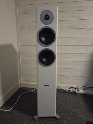Dynaudio Excite X34