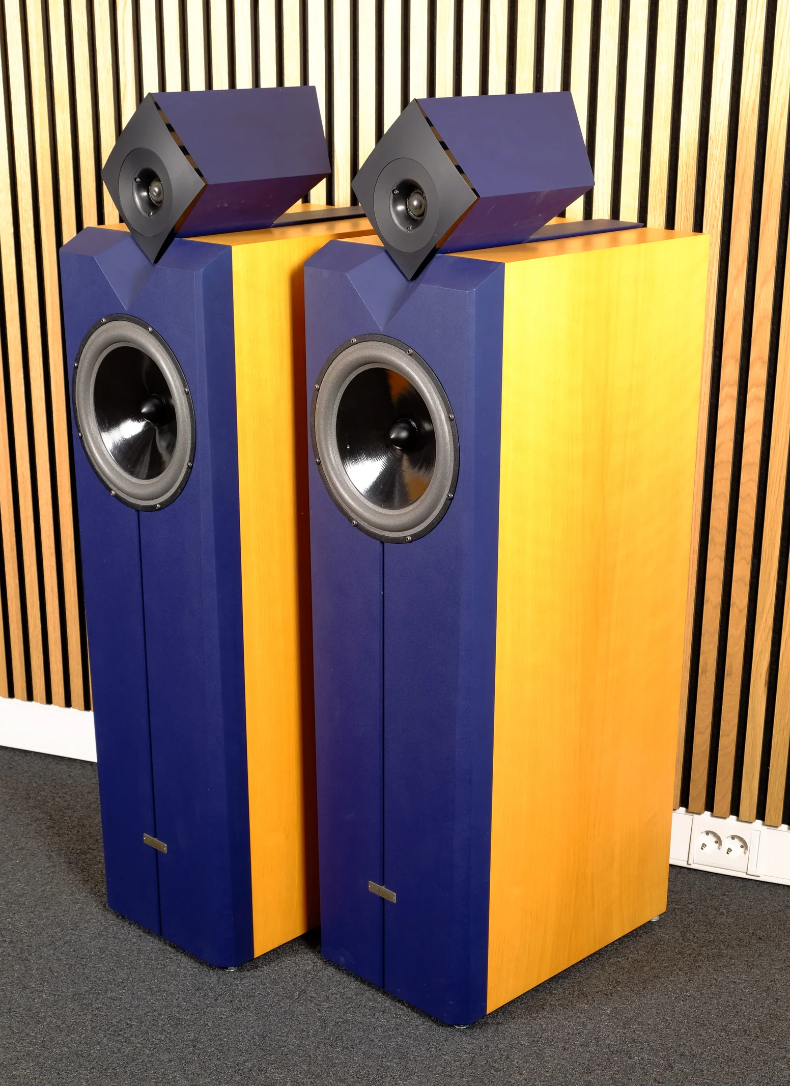Acapella Audio Arts Harlekin