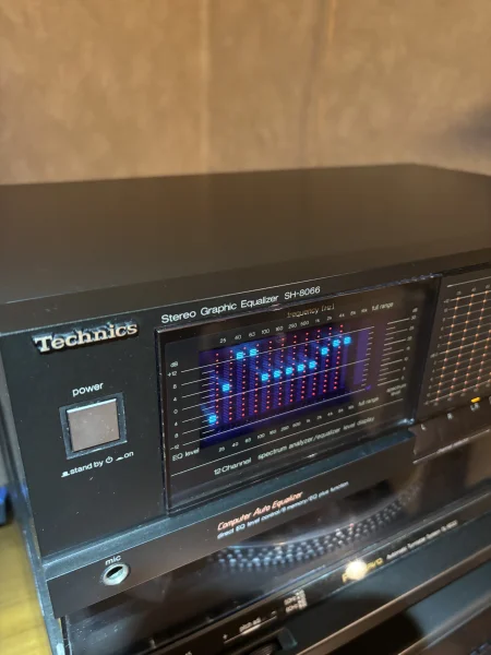 Technics SH-8066 Stereo Graphic Equalizer - Bild 2 av 6