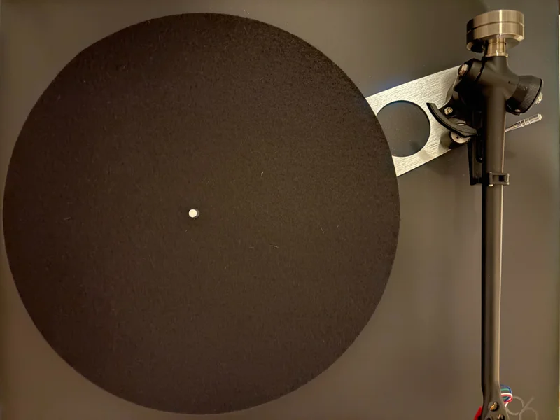 Rega Planar 6 - Bild 2 av 2
