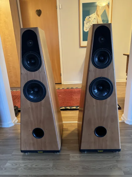 Tillf&auml;lle! Respons Grand Artist MC i superskick! - Bild 1 av 3