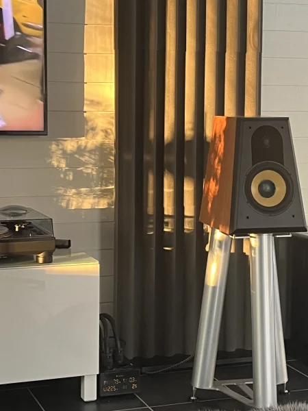 QLN Signatur v4 - Bild 1 av 5