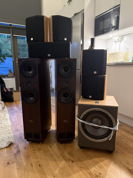 Bra ljudpaket - TDL 3RTL - JBL Northridge E Serie Bra ljudpaket - TDL 3RTL - JBL Northridge E Serie - Bild 1 av 5