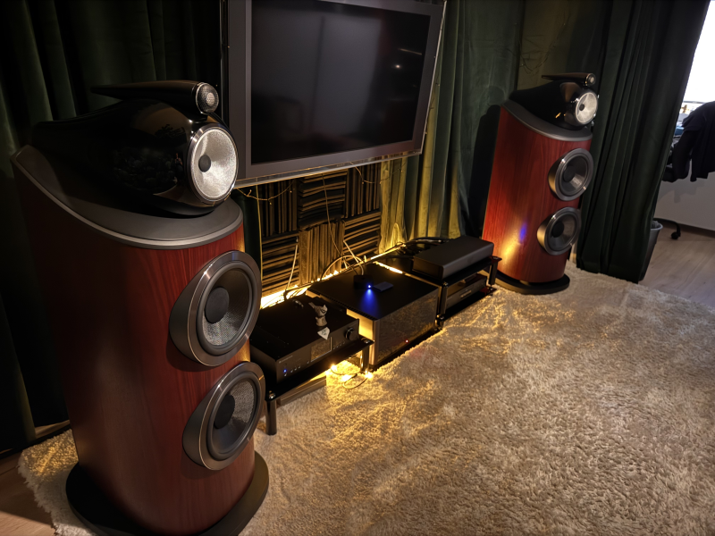 Bowers & Wilkins 801D4 Rosenut Bowers & Wilkins 801D4 Rosenut - Bild 1 av 1