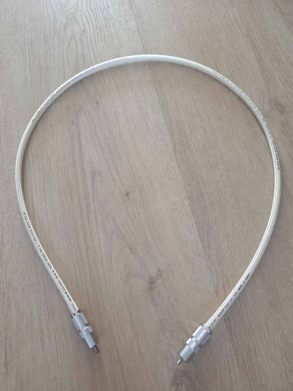 Oyaide DR-510 digital rca/spdif OCC-silver kabel Oyaide DR-510 digital rca/spdif OCC-silver kabel - Bild 1 av 2