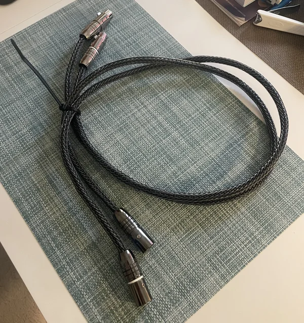 Ansuz Signalz C2 XLR Ansuz Signalz C2 XLR - Bild 1 av 2