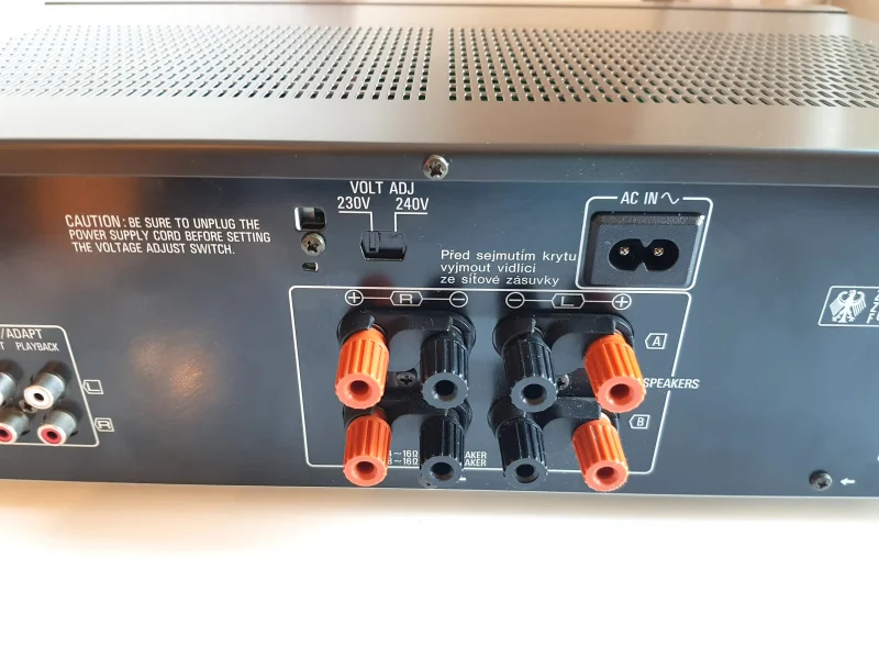 TECHNICS SU VZ220  F&ouml;rst&auml;rkare Klass AA - Bild 8 av 9