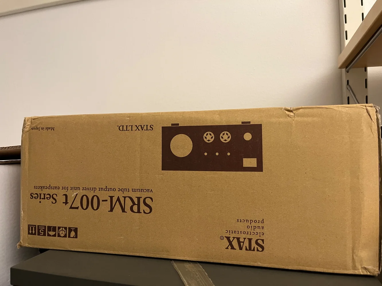 Stax SR-007tA: Exklusiv r&ouml;rhybridf&ouml;rst&auml;rkare i toppskick - Bild 5 av 11