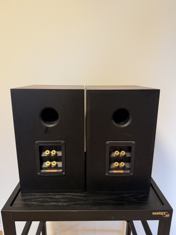 Monitor Audio MA 700