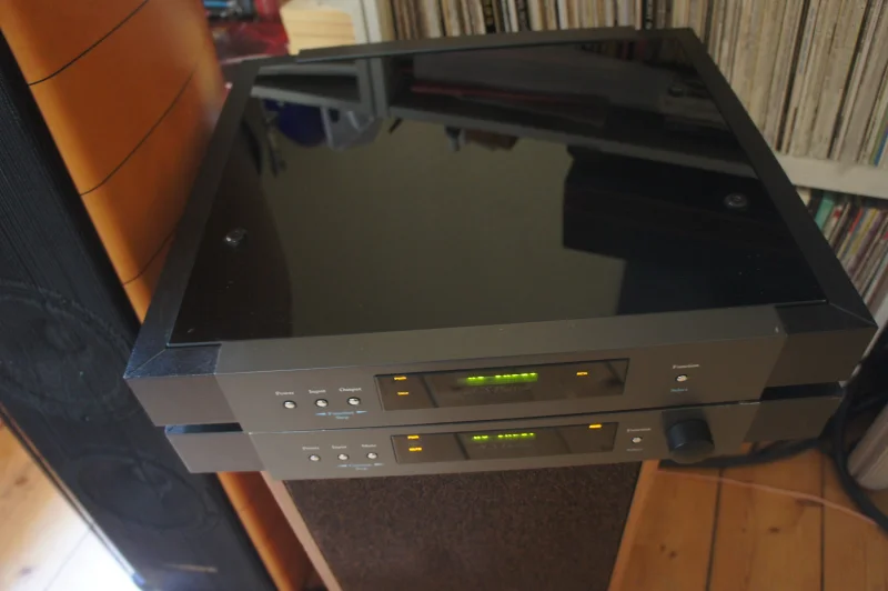 dCS Delius / Purcell combo dCS Delius / Purcell combo - Bild 2 av 2