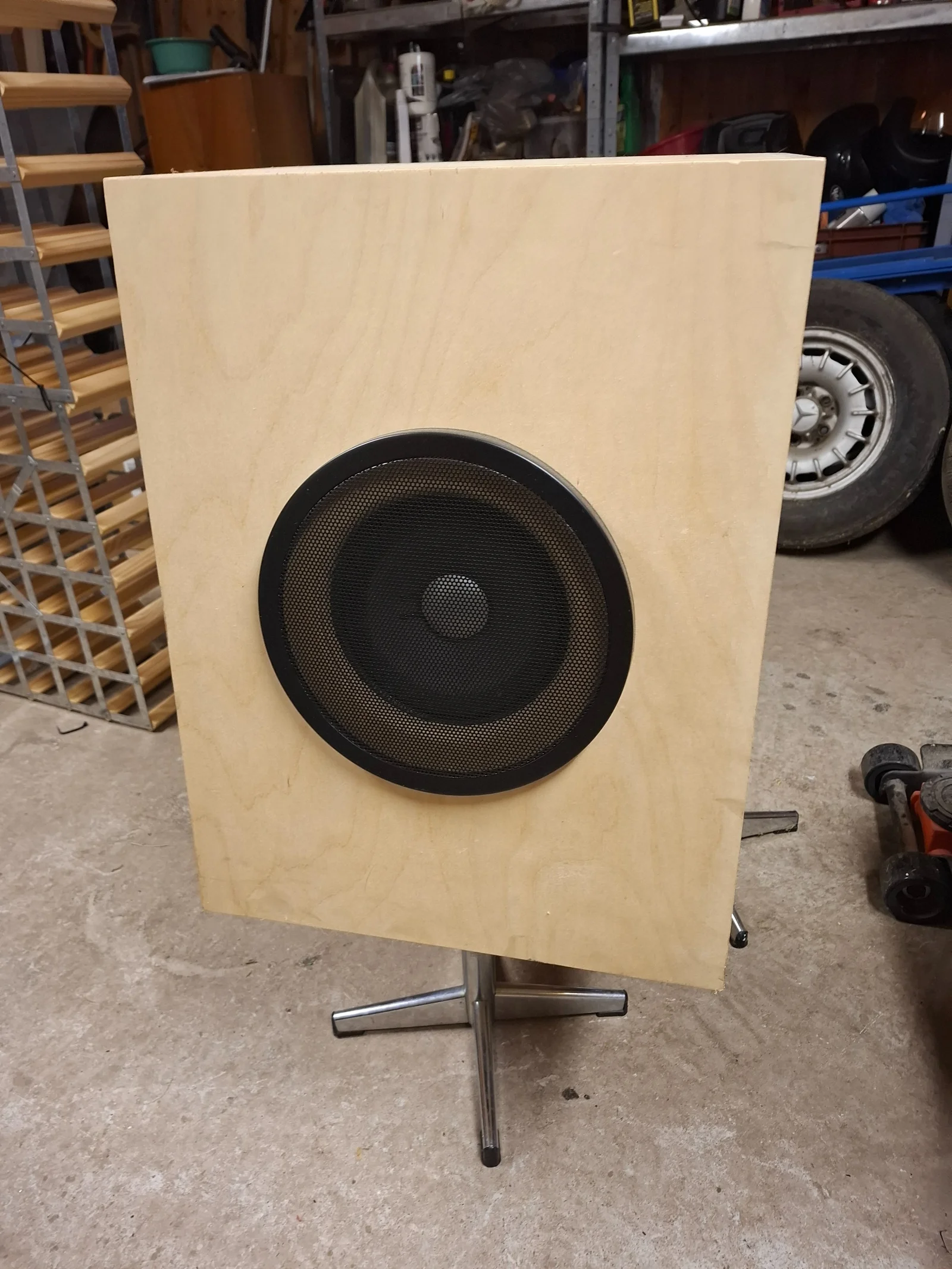 Altec 618 med JBL 2110 Altec 618 med JBL 2110 - Bild 1 av 3