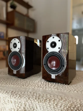 Dali Menuet SE i nyskick