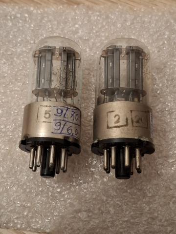 MELZ 6N8S / 6H8C / 1578 / 6SN7 METAL BASE NOS 1954 Rare Military