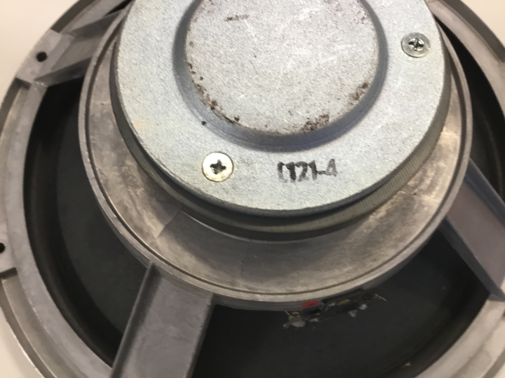 Ett par Cerwin Vega L121-4 – 12"