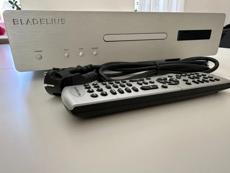 Bladelius Syn CD - balanserade utgångar Bladelius Syn CD - balanserade utgångar - Bild 3 av 6