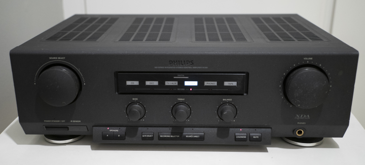 Philips FA930 Stereo Integrated Amplifier