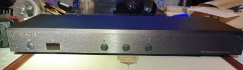 Zektor MAS3 Passiv 5.1-kanals analog ljudswitch