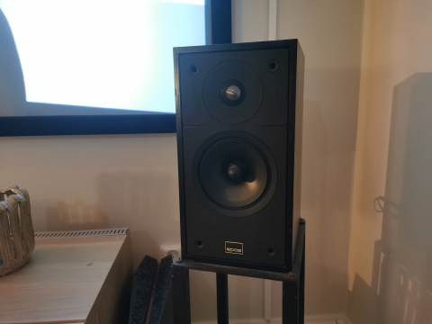 Epos Es11 med original stativ