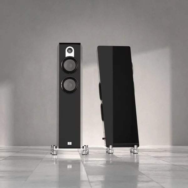 Marten Parker Trio | Golvh&ouml;gtalare - Bild 1 av 2