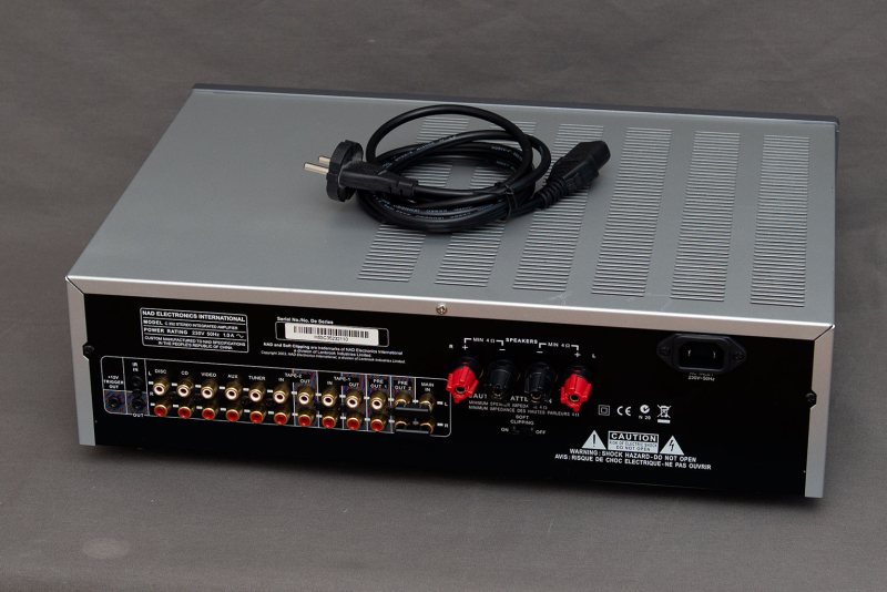 NAD C 352 - Bild 2 av 3