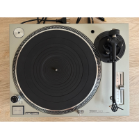 Technics SL 1200 MK5 med Rega RB330 arm