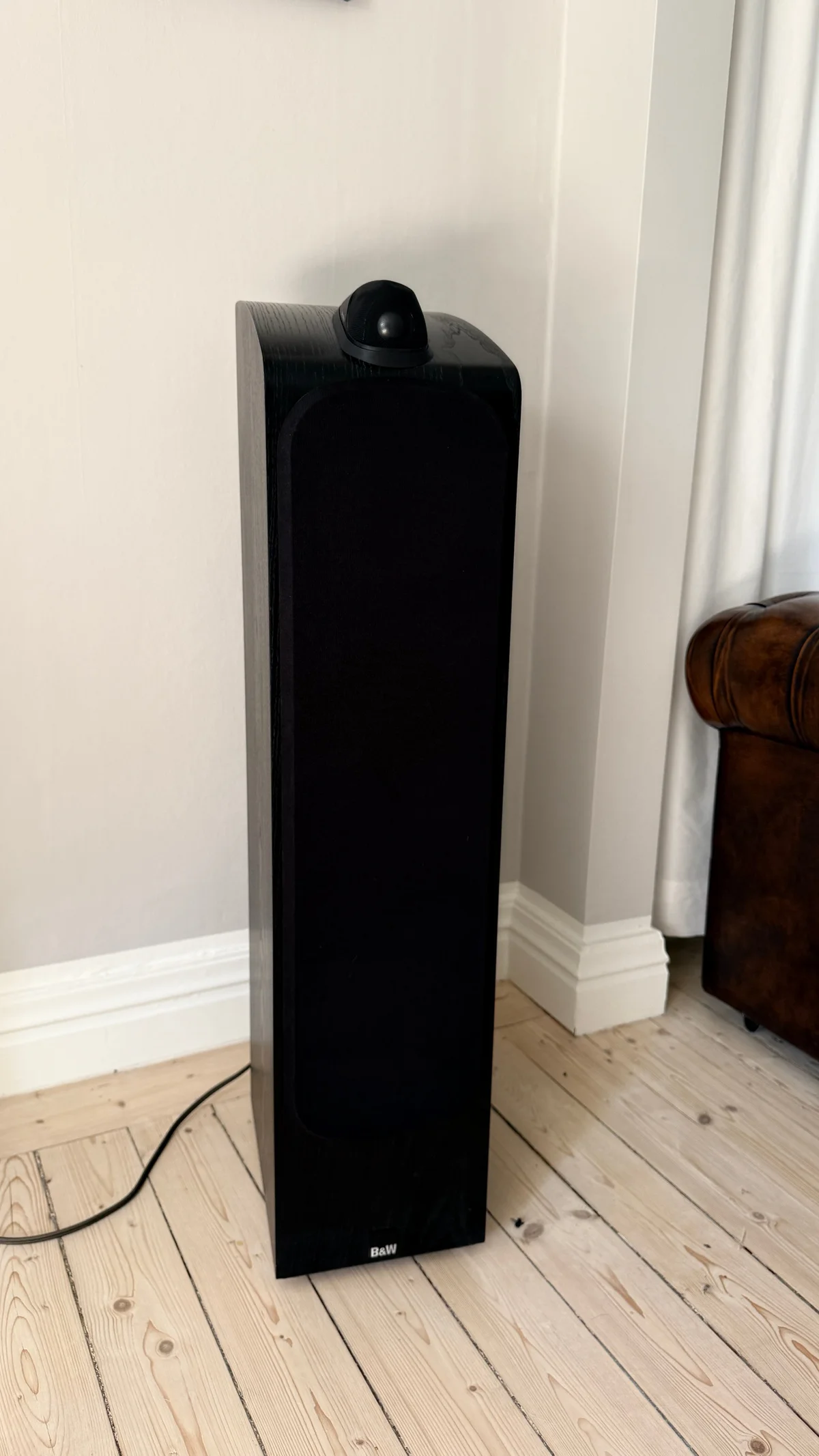 Bowers Wilkins 703 f&ouml;rsta generationen - Bild 2 av 4