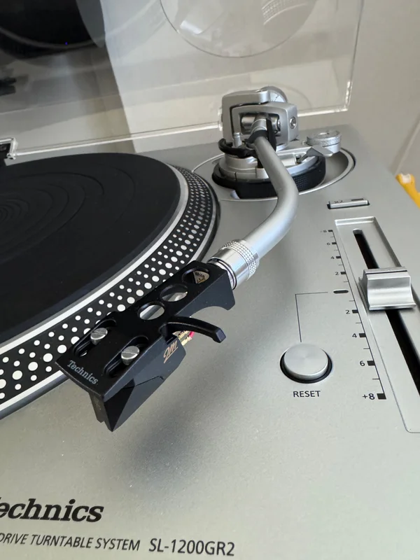Technics SL 1200 GR2 Technics SL 1200 GR2 - Bild 3 av 3