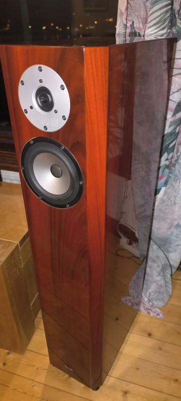 QRS Cirrus h&ouml;gtalare - Bild 3 av 5