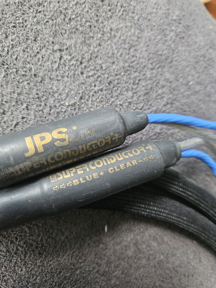 Jps superconductor + högtalare kabel. 