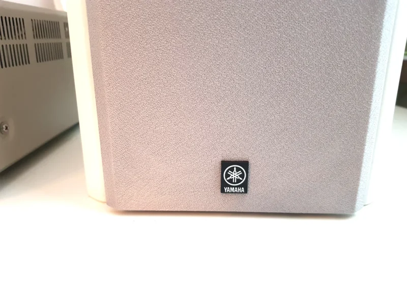 Yamaha MCR-E320 Ljudsystem / CD-Receiver - Bild 9 av 20