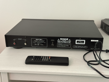 Rotel RCD-951 CD-spelare