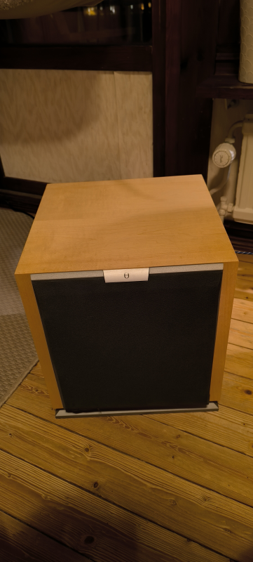 Audiovector K-Sub Signature Edition Subwoofer Audiovector K-Sub Signature Edition Subwoofer - Bild 1 av 3