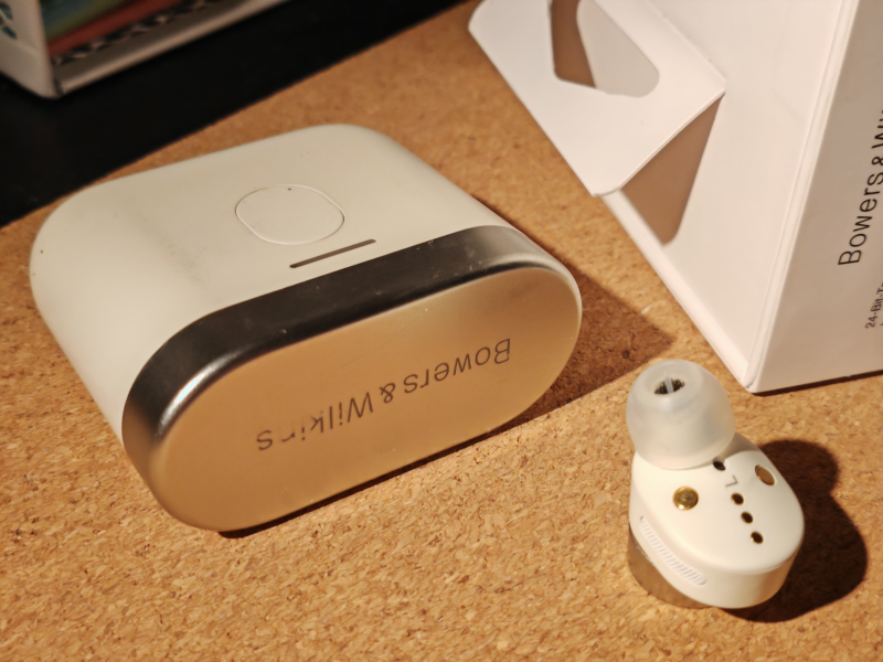 Bowers & Wilkins pi7 s2 Bowers & Wilkins pi7 s2 - Bild 4 av 4