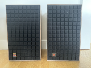 JBL L82 MK2