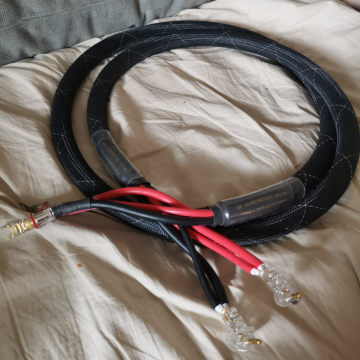Harmonic Tech PRO-9 REFERENCE 2x2.3m