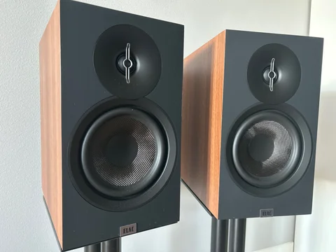 Elac debut 3.0 b6.3