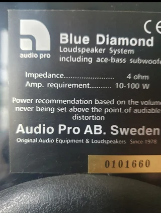 Audio Pro Blue Diamond &ndash; kraftfulla golvh&ouml;gtalare med inbyggd aktiv bas