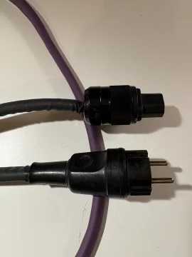 Analysis Plus Power Oval 10 Power Cable