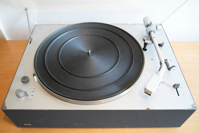 Brown PS 500 - Dieter Rams - Skivspelare med auto-stopp Brown PS 500 - Dieter Rams - Skivspelare med auto-stopp - Bild 2 av 6