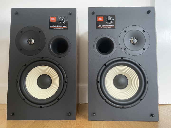 JBL L82 MK2