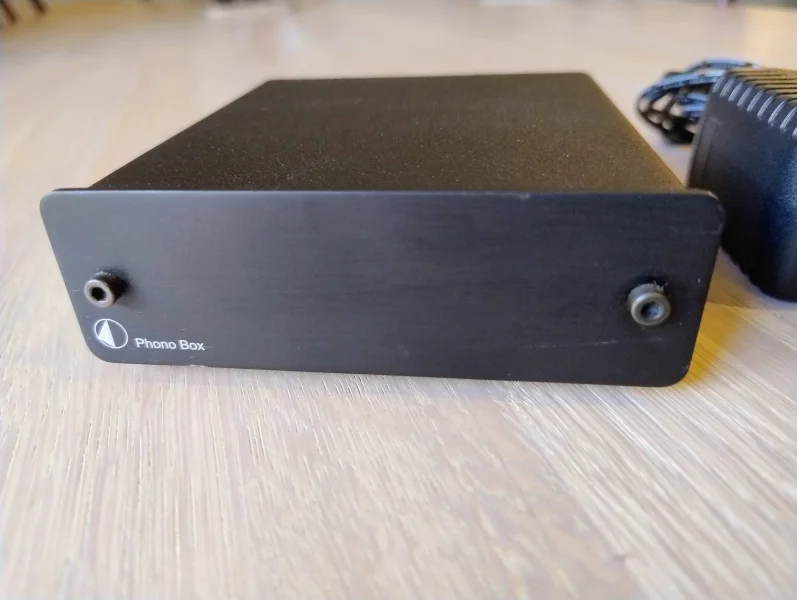 Pro-Ject Phono Box Pro-Ject Phono Box - Bild 2 av 2