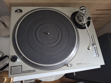 Technics SL-1200 MKII – fungerar perfekt