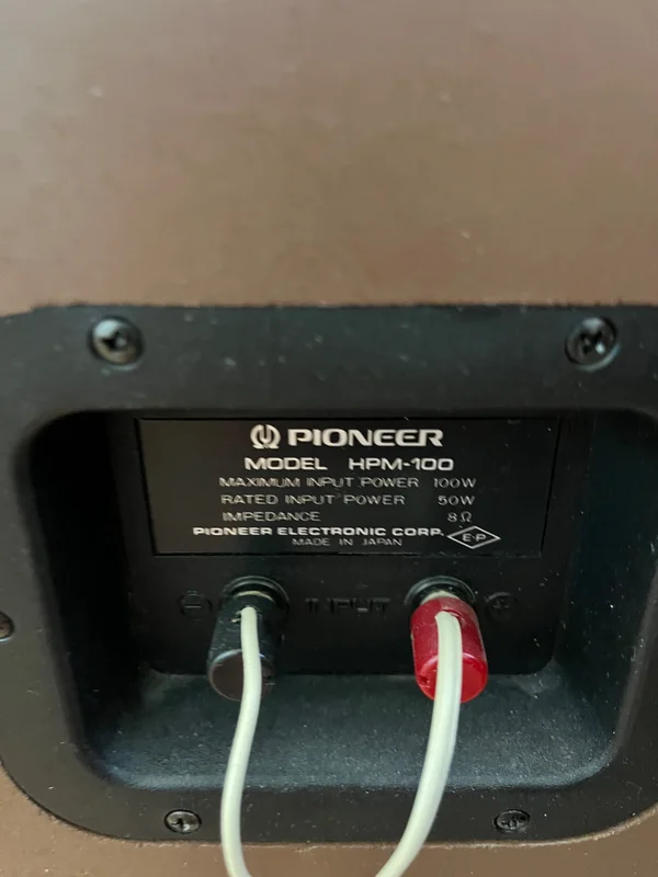 Anl&auml;ggning fr&aring;n Pioneer - skivspelare, receiver, h&ouml;gtalare - Bild 9 av 11