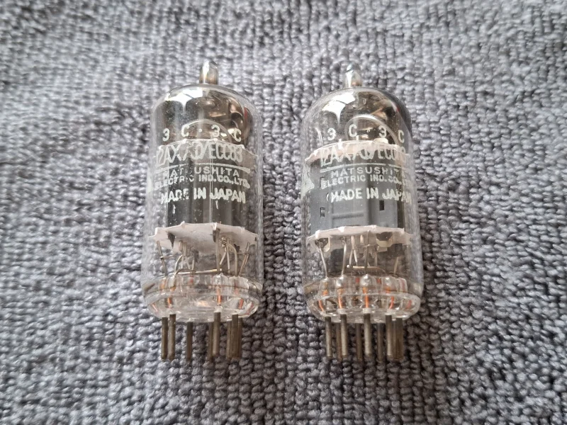 12ax7 / ECC83 (Matsushita) NOS matchat Par - Bild 2 av 6